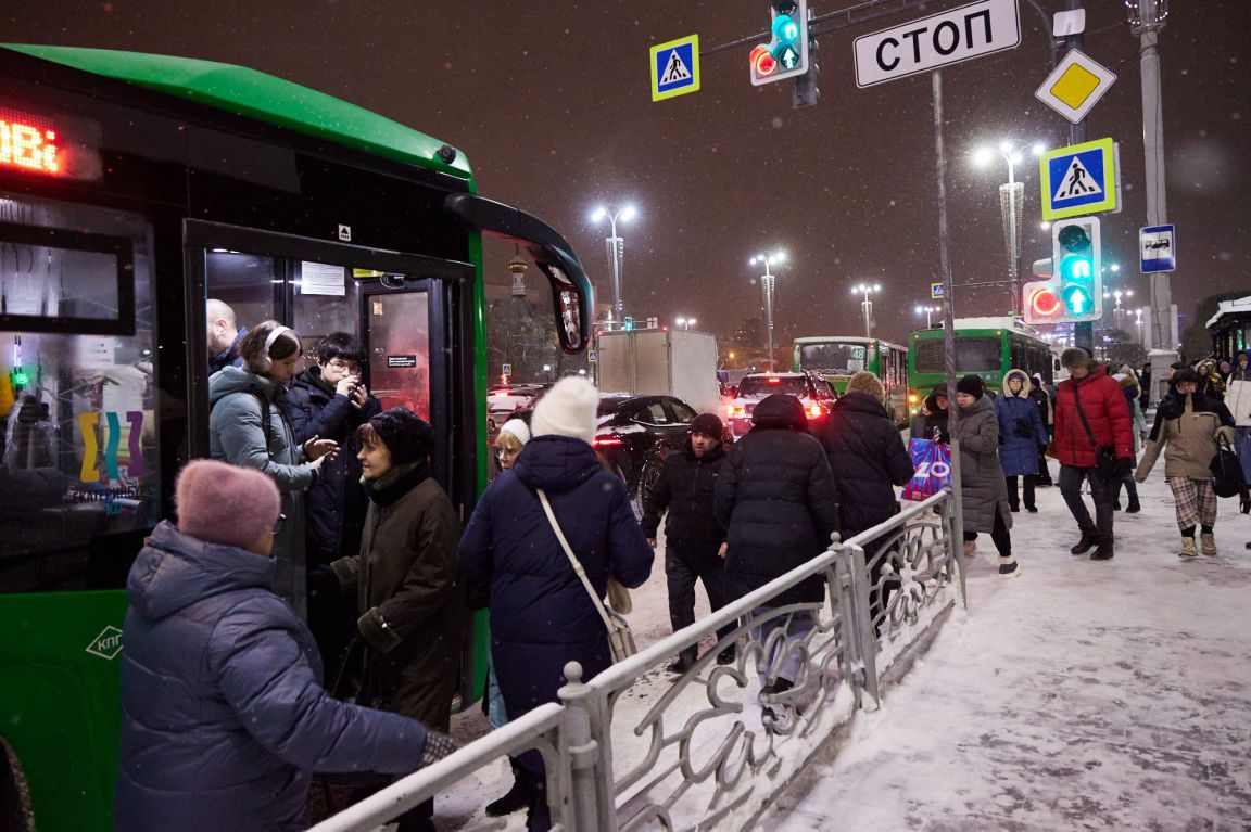 В Екатеринбурге вырастет штраф за безбилетный проезд в общественном  транспорте - «Уральский рабочий»